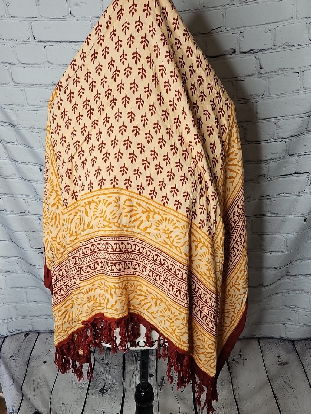 Arak Madu Boho Printed Fringed Blanket Scarf - Picture 3 of 4